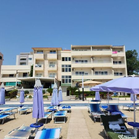 Hotel Maren Durres Exterior photo